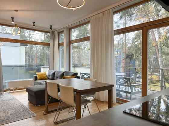 Светлая и тёплая 3-комнатная квартира в Юрмале  Квартира расположена в ухоженной, Jūrmala