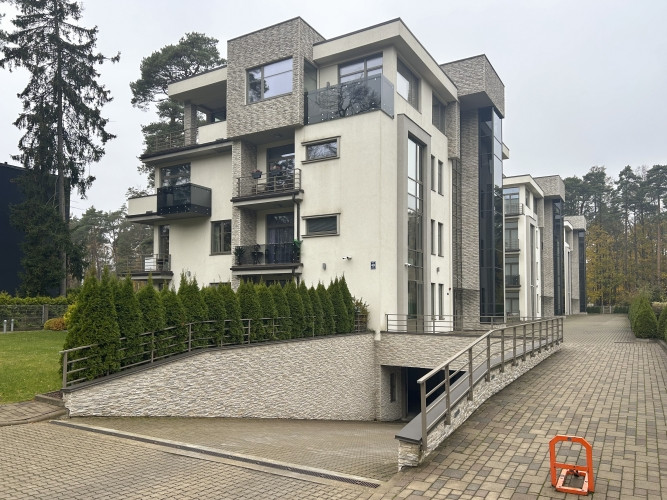 Светлая и тёплая 3-комнатная квартира в Юрмале  Квартира расположена в ухоженной, Юрмала - изображение 1