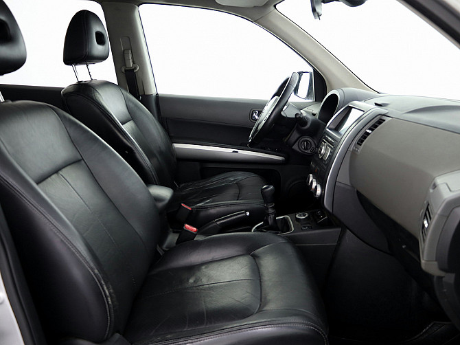 Nissan X-Trail Luxury 4x4 2.0 dCi 110kW Таллин - изображение 6