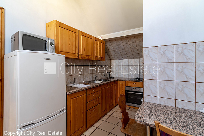 Фасадный дом, реновированный дом, фасад с декоративной штукатуркой, закрытый Рига - изображение 18