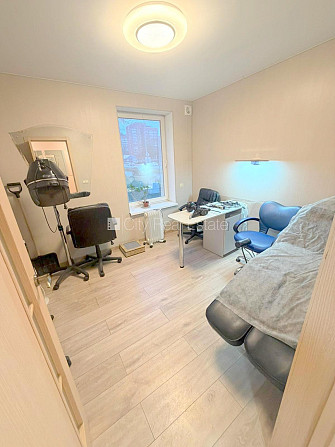 Jaunceltne, labiekārtota apzaļumota teritorija, slēgts pagalms, vieta vairākām automašīnām, Jūrmala - foto 11