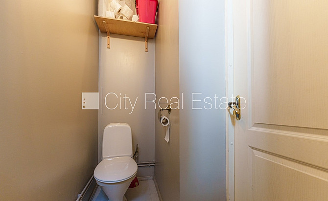 Фасадный дом, реновированный дом, фасад с декоративной штукатуркой, закрытый Рига - изображение 11