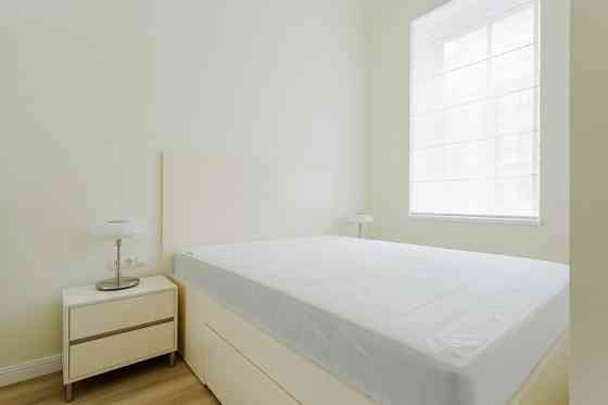 Уютная и светлая 2-комнатная квартира в центре Риги!  Низкие коммунальные платежи, Rīga