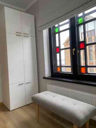 Сдаем уютную, недавно отремонтированную, меблированную квартиру с видом на Rīga