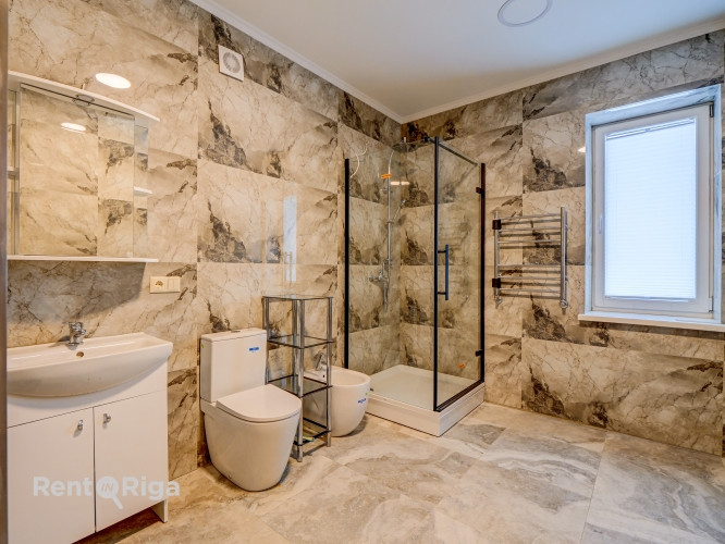 Ilgtermiņa īrei tiek piedāvāta jauna privātmāja Brankās  tikai 6 km attālumā no Jelgavas Jelgava un novads - foto 9