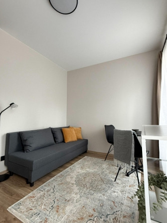 Ilgtermiņa īrei pieejams studio tipa dzīvoklis.  Pārdomāts dzīvokļa plānojums, kas sastāv Rīga - foto 3