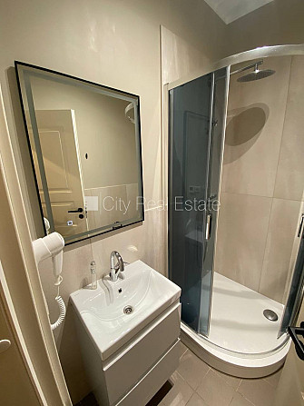 Projekts - Forburga Nams, fasādes māja, renovēta māja, zaļā teritorija, ieeja no ielas, ir Rīga - foto 5