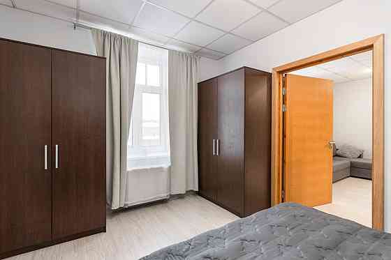 Pārdošanā kompakts 2 istabu dzīvoklis renovētā ēkā Rīgā. Tiek piedāvāts gaišs un funkcionāli plānots Rīga