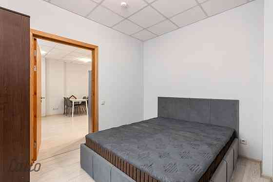 Pārdošanā kompakts 2 istabu dzīvoklis renovētā ēkā Rīgā. Tiek piedāvāts gaišs un funkcionāli plānots Rīga