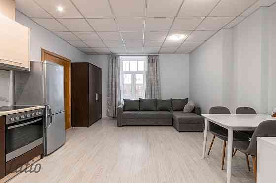 Pārdošanā kompakts 2 istabu dzīvoklis renovētā ēkā Rīgā. Tiek piedāvāts gaišs un funkcionāli plānots Rīga