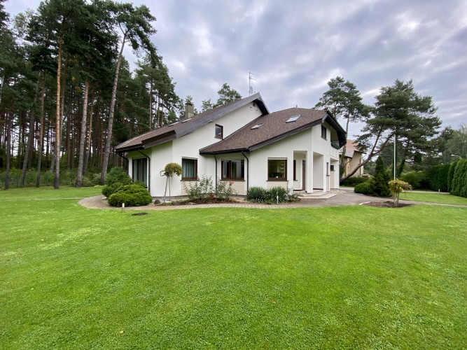 Сдается в аренду светлый, уютный, благоустроенный дом в Дубултосе с камином. Дом Юрмала - изображение 2