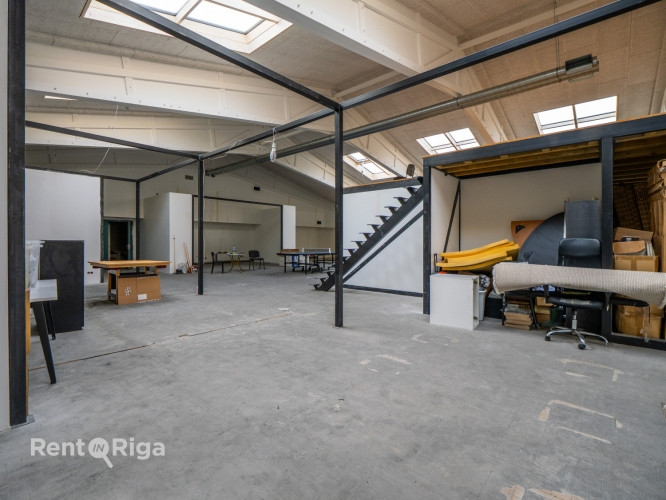 Предлагаются офисные помещения на весь 2-й этаж для компаний с готовым проектом. Рига - изображение 15