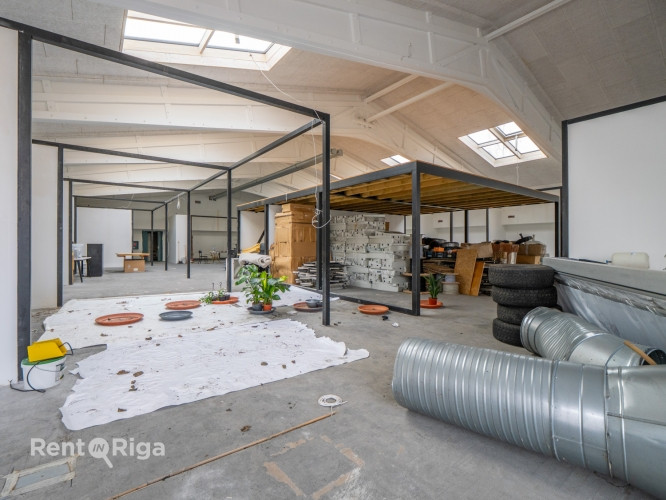 Предлагаются офисные помещения на весь 2-й этаж для компаний с готовым проектом. Рига - изображение 17