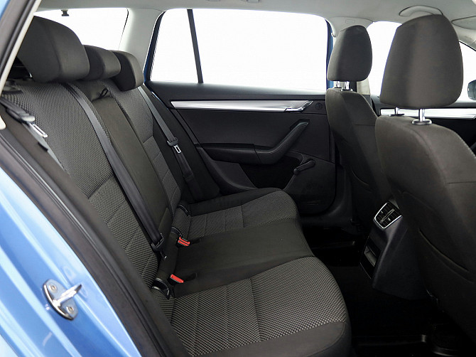 Skoda Octavia Comfortline 4x4 2.0 TDI 110kW Таллин - изображение 7