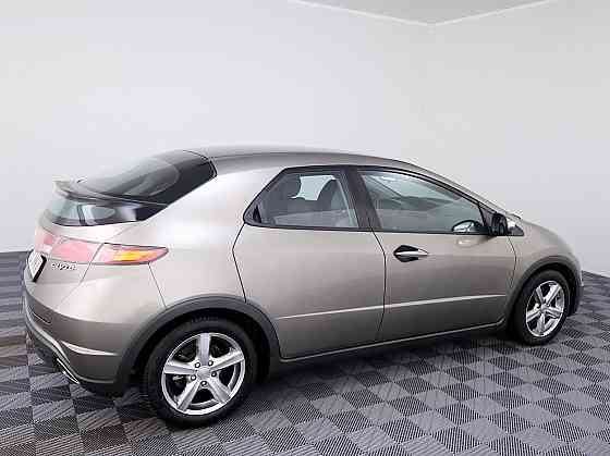 Honda Civic Elegance 1.8 103kW Таллин