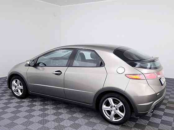 Honda Civic Elegance 1.8 103kW Таллин