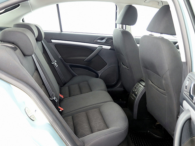 Skoda Octavia Elegance Facelift 1.2 77kW Таллин - изображение 7