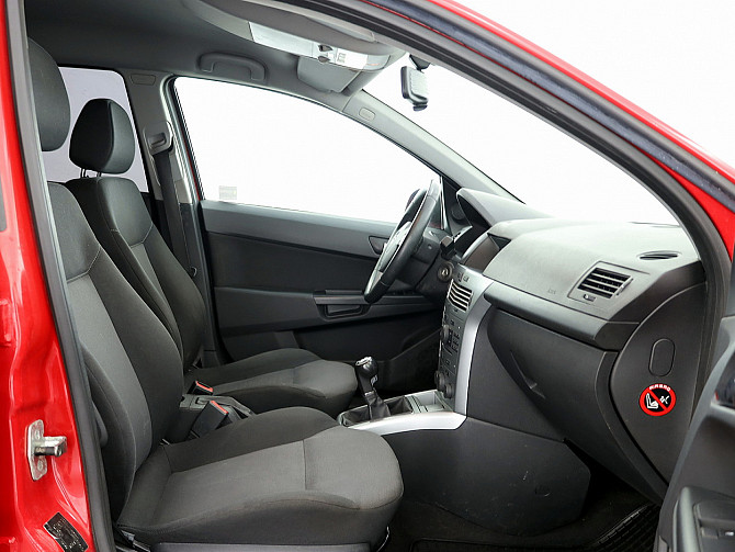 Opel Astra Facelift 1.6 85kW Таллин - изображение 6