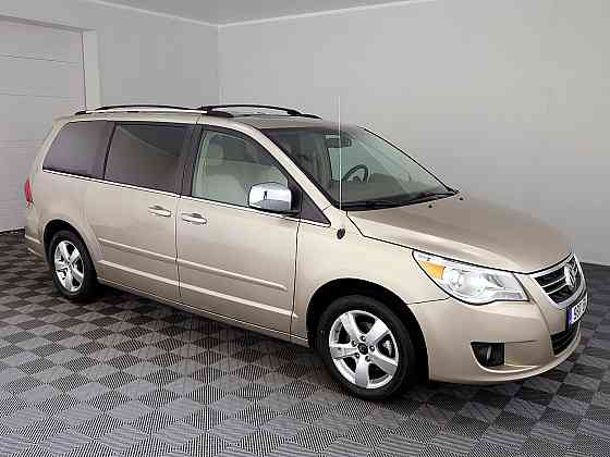 Volkswagen Routan Highline ATM 4.0 189kW Таллин