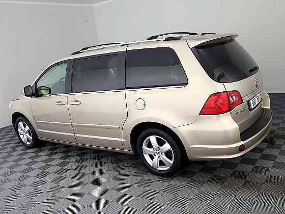 Volkswagen Routan Highline ATM 4.0 189kW Таллин