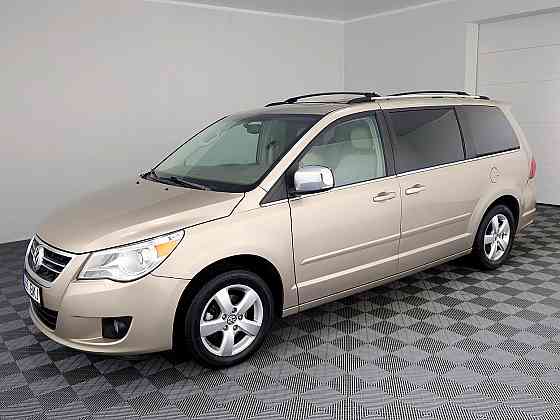 Volkswagen Routan Highline ATM 4.0 189kW Таллин
