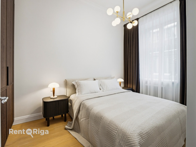 Предлогается новая элегантная квартира в полностью реновированном здании с Рига - изображение 7
