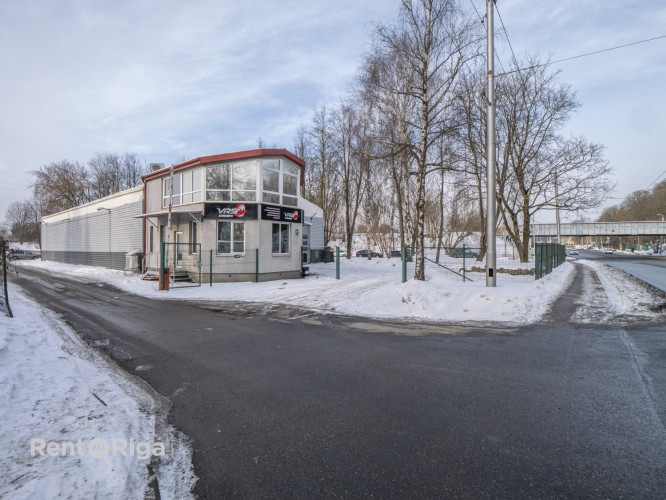 Iznomā noliktavas un biroja telpas Duntes ielā 11 Ilgtermiņa nomai pieejamas daudzfunkcionālas Rīga - foto 1