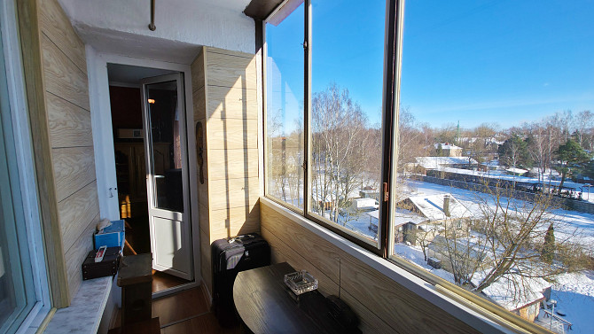 Dzīvokļa video tūri var noskatīties, nospiežot uz mājas lapas sludinājuma lejas daļā.
Pārdodam... Rīga - foto 8