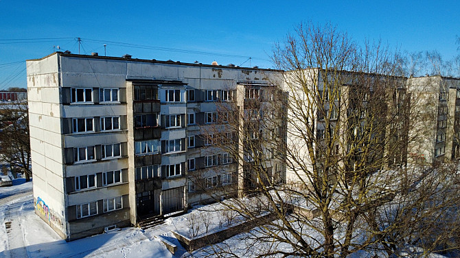 Dzīvokļa video tūri var noskatīties, nospiežot uz mājas lapas sludinājuma lejas daļā.
Pārdodam... Rīga - foto 15
