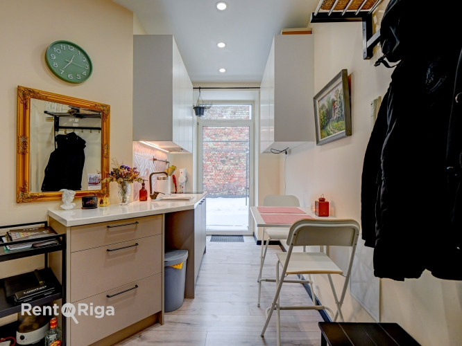 Piedāvājam pārdošanā kompaktu un funkcionālu 1 istabas dzīvokli ar privātu terasi. Rīga - foto 2