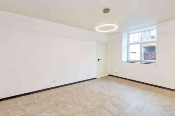 Продается отремонтированная 3-комнатная квартира в центре Риги (1 изолированная Rīga