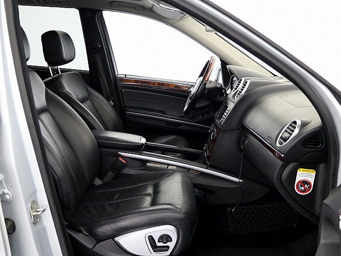 Mercedes-Benz GL 420 Luxury ATM 4.0 CDI 225kW Tallina - foto 6