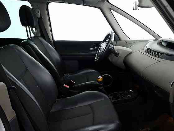 Renault Espace Luxury 2.2 dCi 110kW Tallina