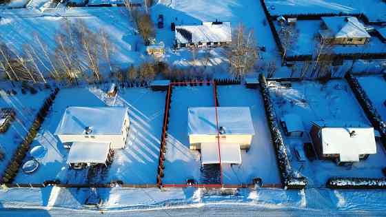 Pilno īpašuma video tūri var noskatīties, nospiežot uz mājas lapas sludinājuma lejas daļā.... Cits