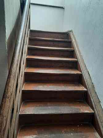 Продается 2 комн. квартира 43, 2 м2 второй этаж , в 4 -х квартирном доме , возле реки Berze и... Dobele