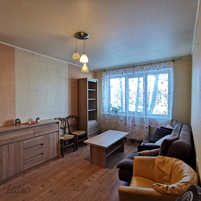 Pārdod lielisku, daļēji mēbelētu 3 istabu dzīvokli ar lodžiju, 64,5 kvm platībā, mājas Rīgas rajons - foto 2