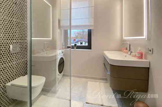 Сдается в долгосрочную аренду квартира на Лиелупе, в пешей доступности от моря. Юрмала