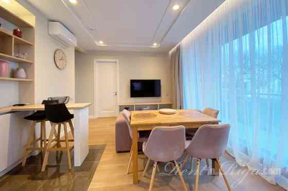 Сдается в долгосрочную аренду квартира на Лиелупе, в пешей доступности от моря. Юрмала