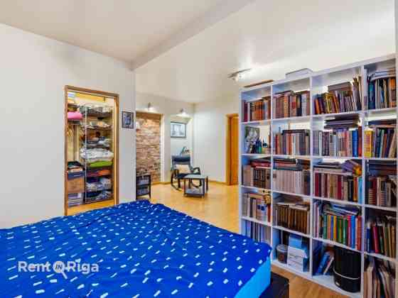 Предлагаем приобрести светлую и функциональную 2-комнатную квартиру в центре Рига