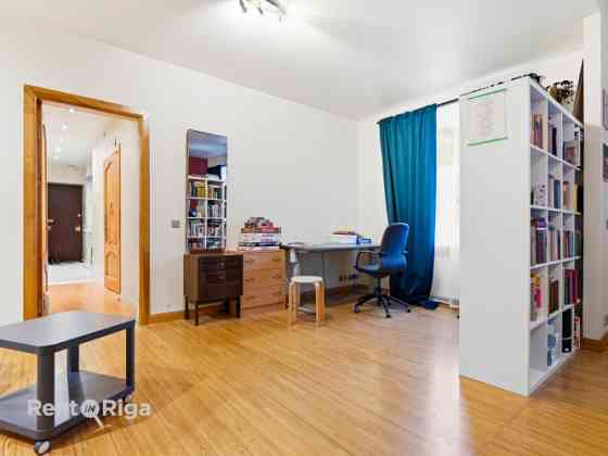 Предлагаем приобрести светлую и функциональную 2-комнатную квартиру в центре Рига