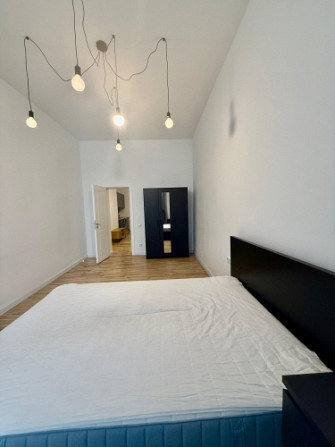 Īrei pieejams 4-istabu dzīvoklis Rīgas Centrā - Skolas ielā 13, Rīgā.  Dzīvokļa plānojums sastāv no  Рига - изображение 4