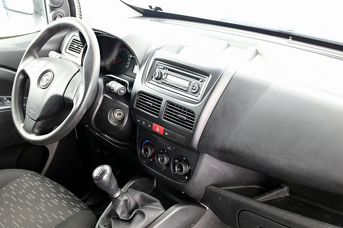 Opel Combo Van 1.2 CDTi 66kW Tallina - foto 5