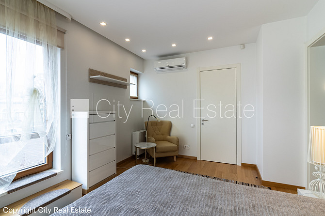 Земля в собственности, новостройка, благоустроенный озеленённый двор, закрытый Юрмала - изображение 18