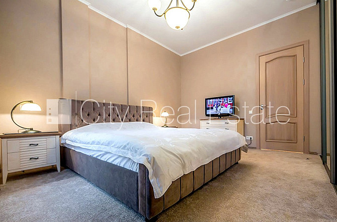 Земля в собственности, новостройка, дом во дворе, благоустроенная озеленённая Юрмала - изображение 5