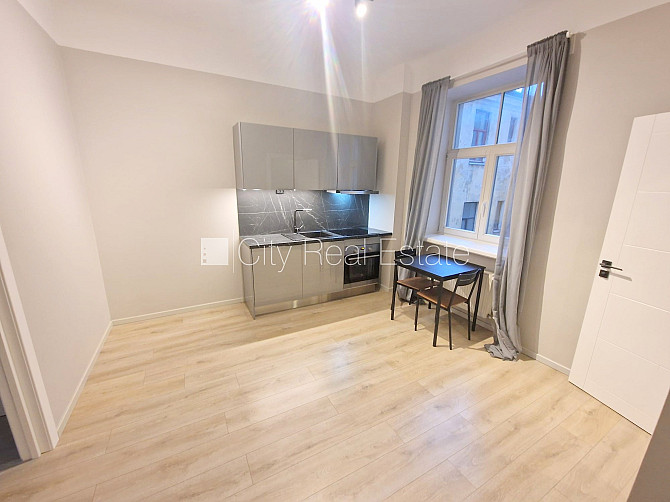 Pagalma ēka, renovēta māja, slēgts pagalms, apsargāts pagalms, ieeja no ielas, ir lifts, Rīga - foto 3