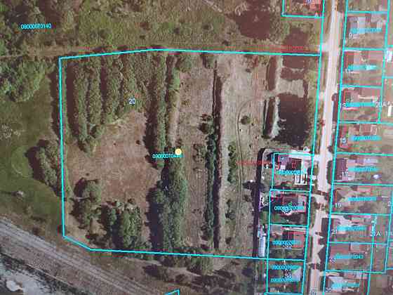 Pārdod zemes gabalu, ir pilsētas komunikācijas , ērta piekļuves , laba atrašanās vieta , daļēja... Елгава