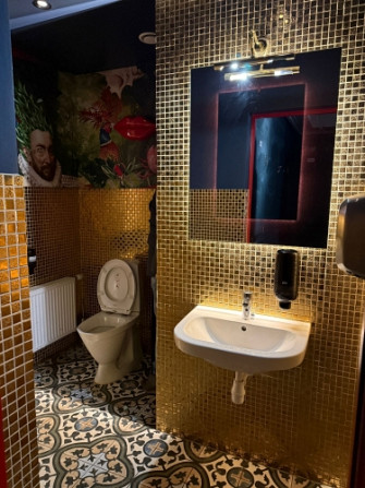 Tirdzniecības telpas Salaspilī.  + 1. stāvs; + Platība sastāv no divām zālēm, vairākām Salaspils - foto 6