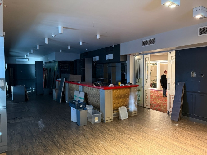 Tirdzniecības telpas Salaspilī.  + 1. stāvs; + Platība sastāv no divām zālēm, vairākām Salaspils - foto 2