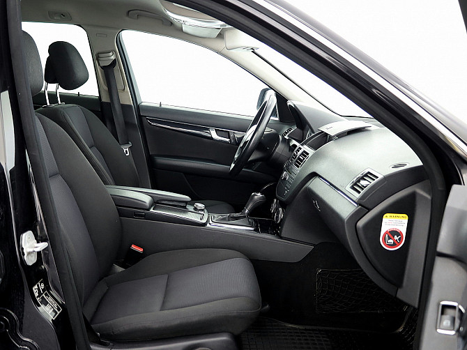 Mercedes-Benz C 220 Elegance ATM 2.1 CDI 125kW Tallina - foto 6