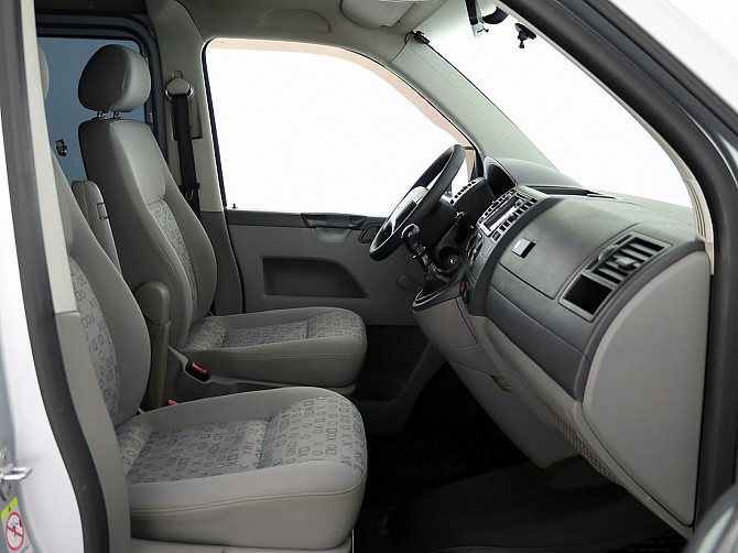 Volkswagen Transporter Comfortline 2.5 TDI 96kW Tallina - foto 6